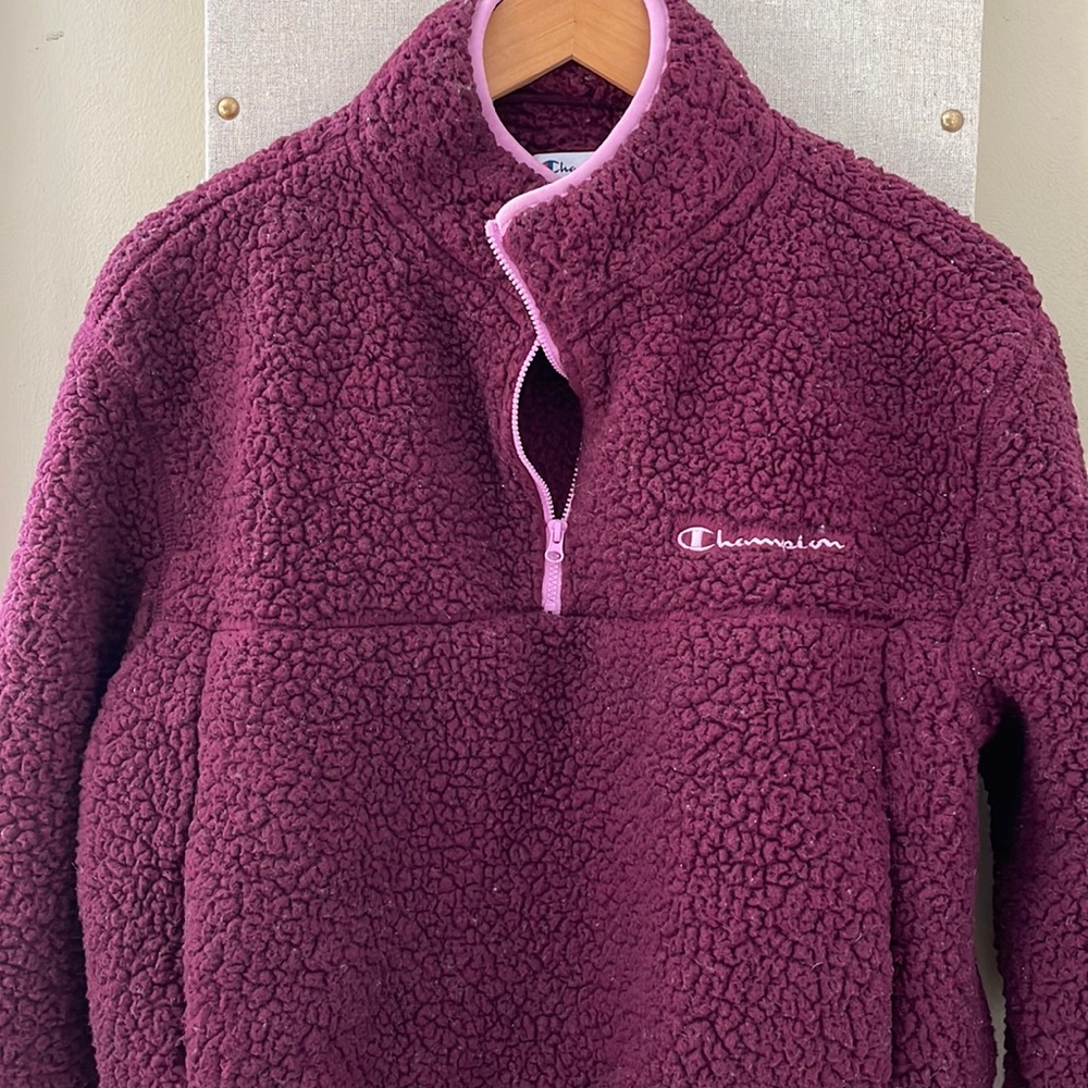 Champion Cropped Sherpa Sweater Medium Burgundy